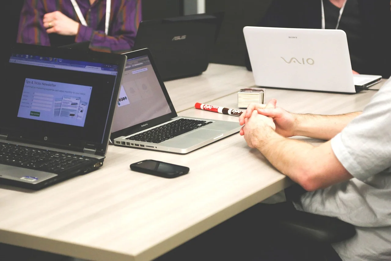 Wdrożenie CRM: jak usługi IT napędzają wzrost zysków